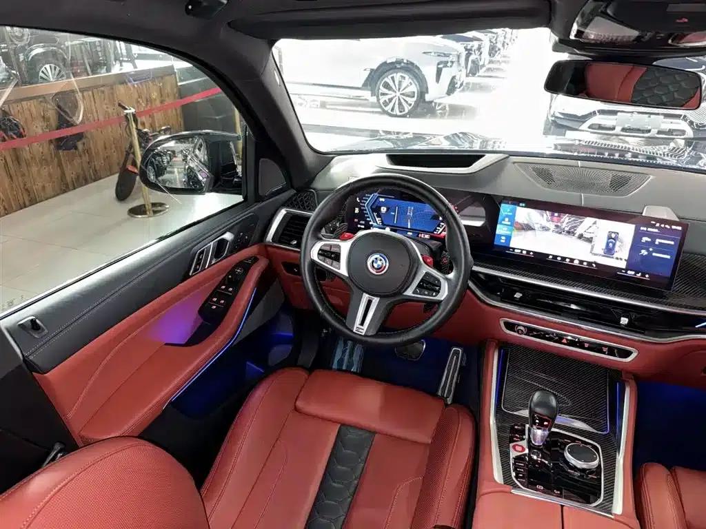 2023 BMW X5 M Competition — миниатюра 26
