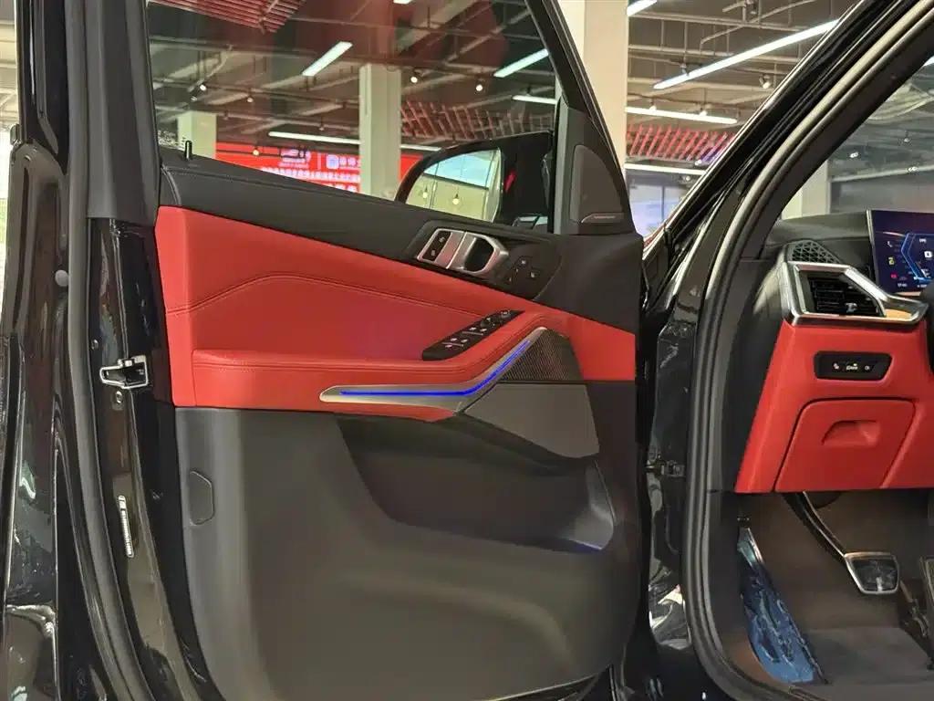 2023 BMW X5 M Competition — миниатюра 7