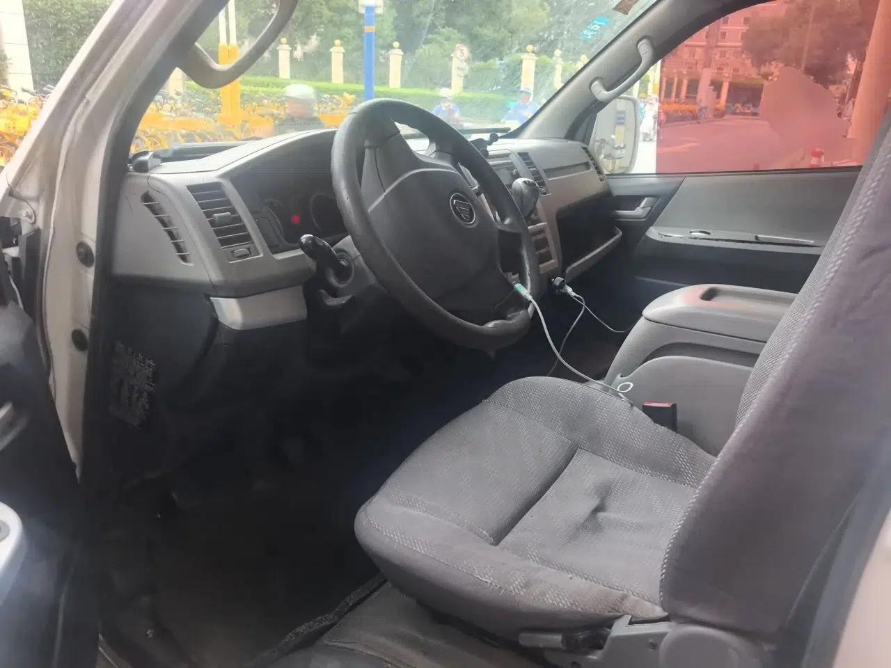 Foton Scenic G7 2017 2.0L Long-Wheelbase Commercial Van High Roof 6-Seater 4Q20M — миниатюра 16