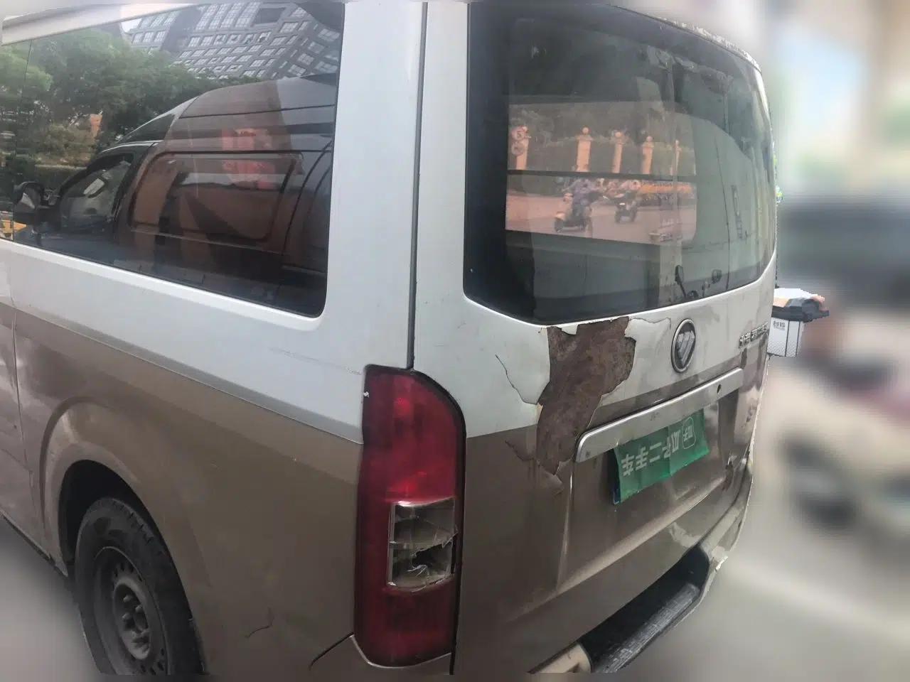 Foton Scenic G7 2017 2.0L Long-Wheelbase Commercial Van High Roof 6-Seater 4Q20M — миниатюра 4