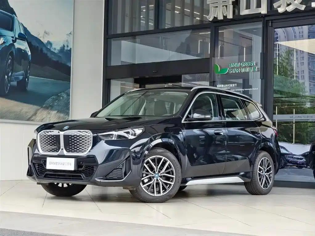 BMW iX1 2025 eDrive25L M Sport Package — миниатюра 1