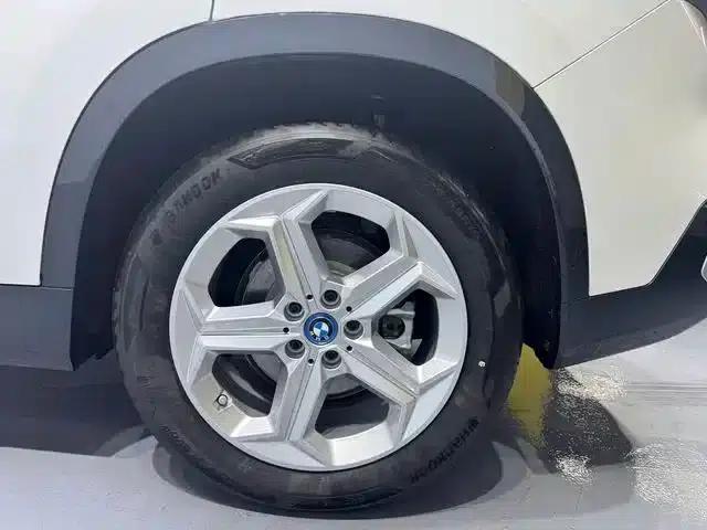 BMW iX1 2025 eDrive25L X Design Package — миниатюра 17