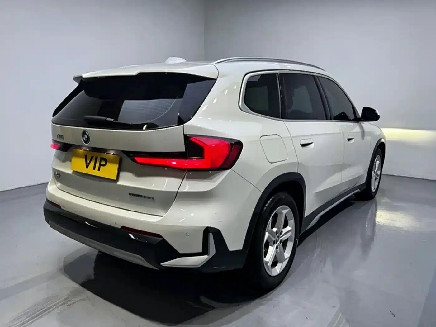 BMW iX1 2025 eDrive25L X Design Package — миниатюра 3