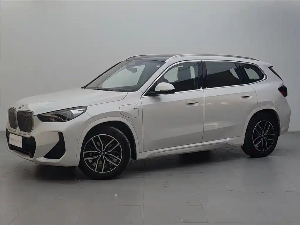 BMW iX1 2025 eDrive25L M Sport Package — миниатюра 1
