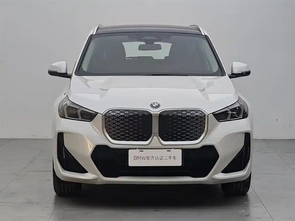 BMW iX1 2025 eDrive25L M Sport Package — миниатюра 2
