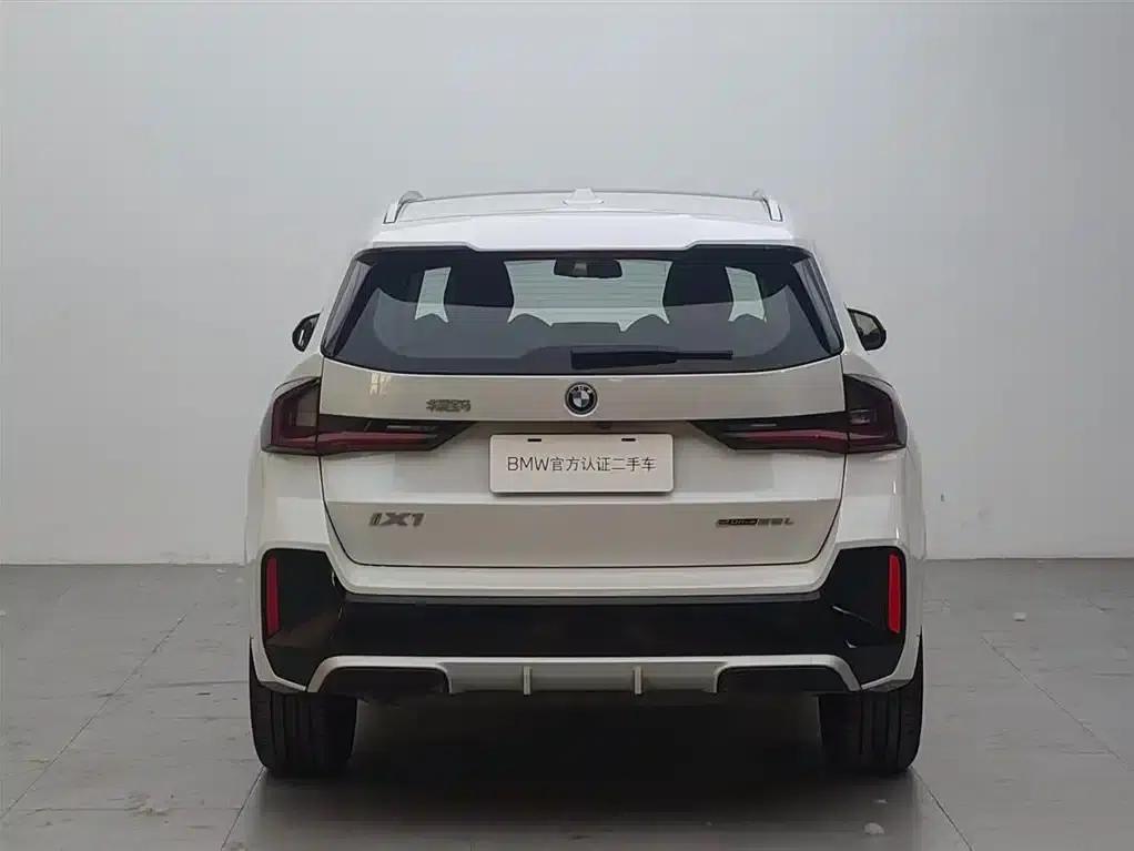 BMW iX1 2025 eDrive25L M Sport Package — миниатюра 5