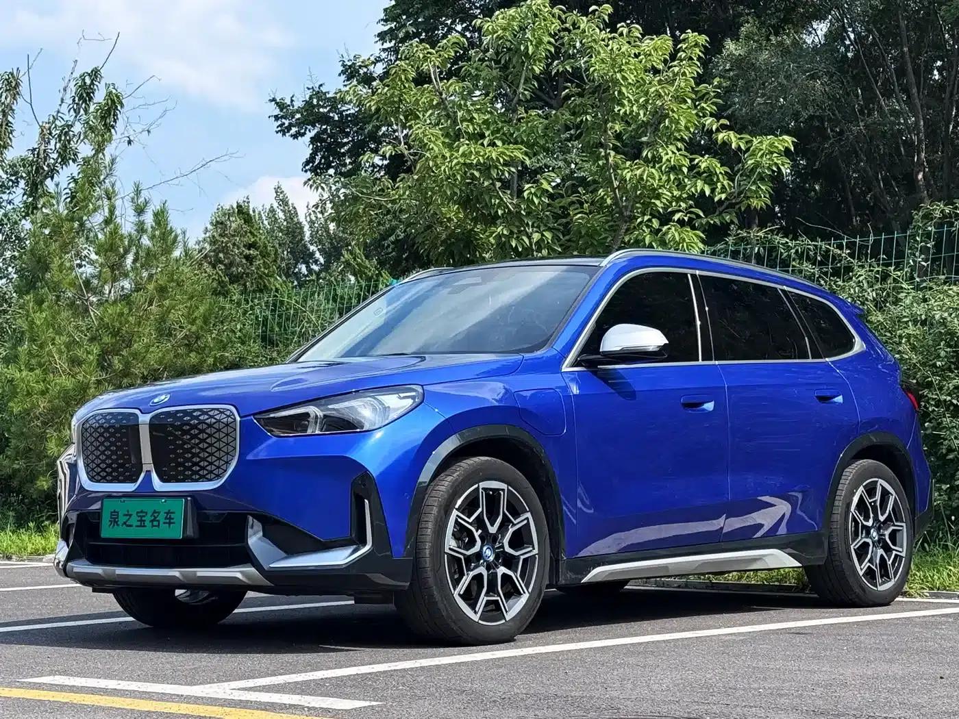 BMW iX1 2023 xDrive30L X Design Package — миниатюра 1