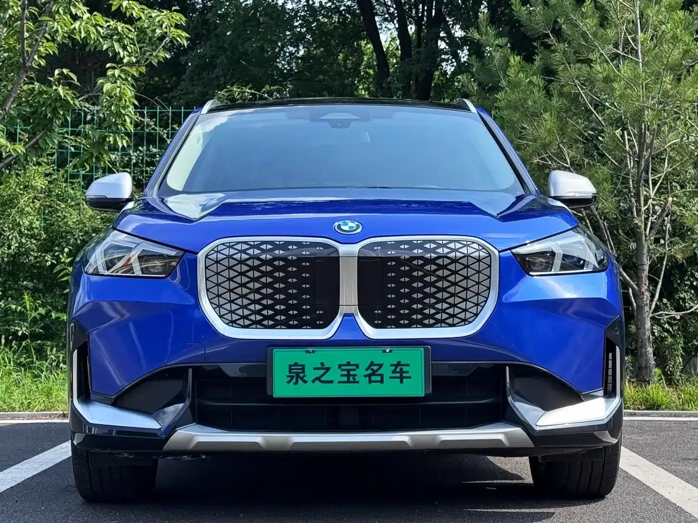 BMW iX1 2023 xDrive30L X Design Package — миниатюра 2