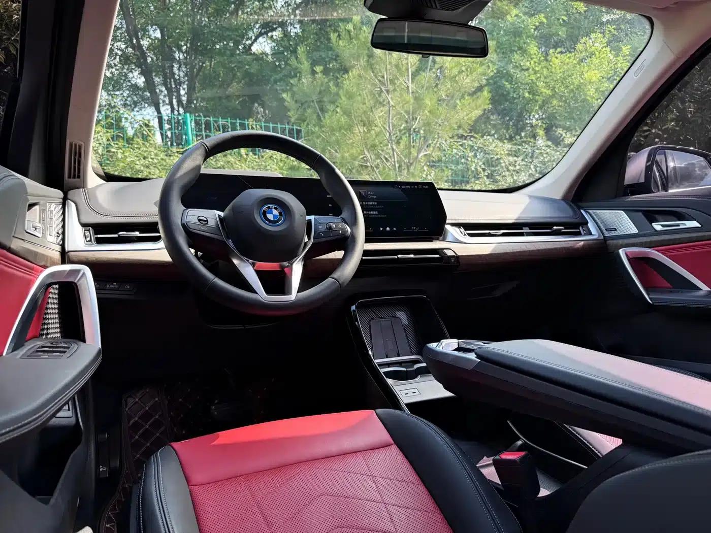 BMW iX1 2023 xDrive30L X Design Package — миниатюра 20