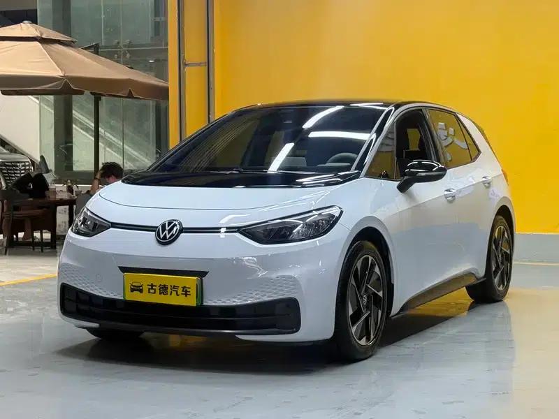 Volkswagen ID.3 2023 Pure Smart Edition — миниатюра 1