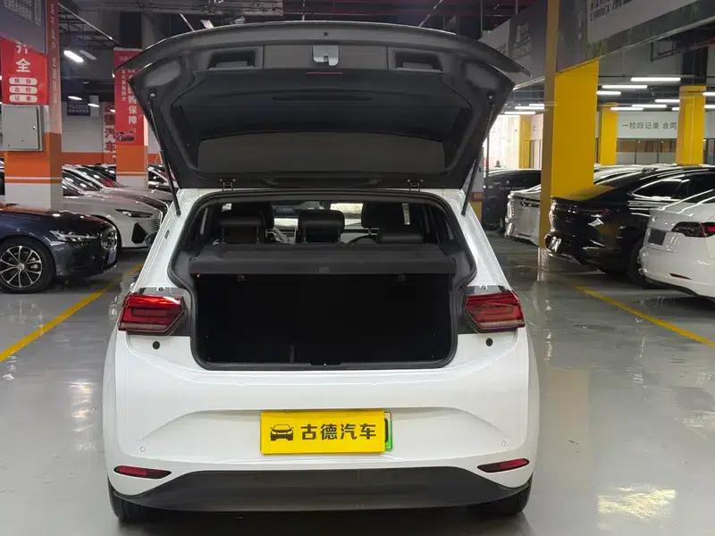 Volkswagen ID.3 2023 Pure Smart Edition — миниатюра 26