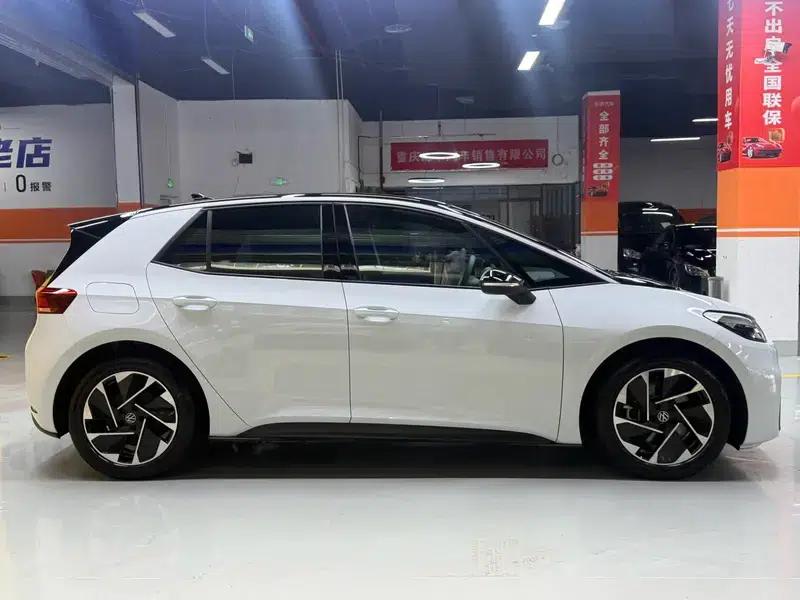 Volkswagen ID.3 2023 Pure Smart Edition — миниатюра 8