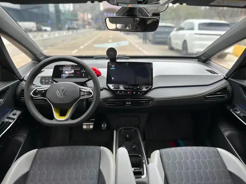 Volkswagen ID.3 2024 Intelligent Edition — миниатюра 6