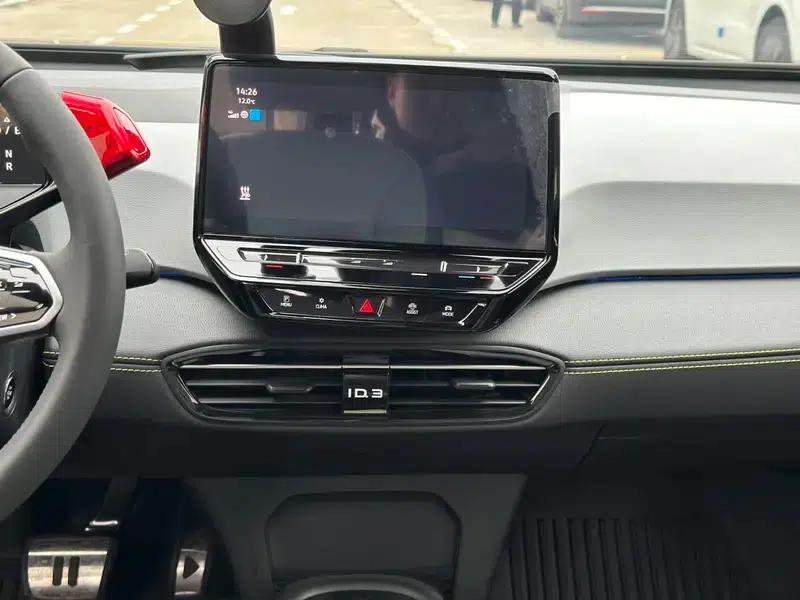 Volkswagen ID.3 2024 Intelligent Edition — миниатюра 7