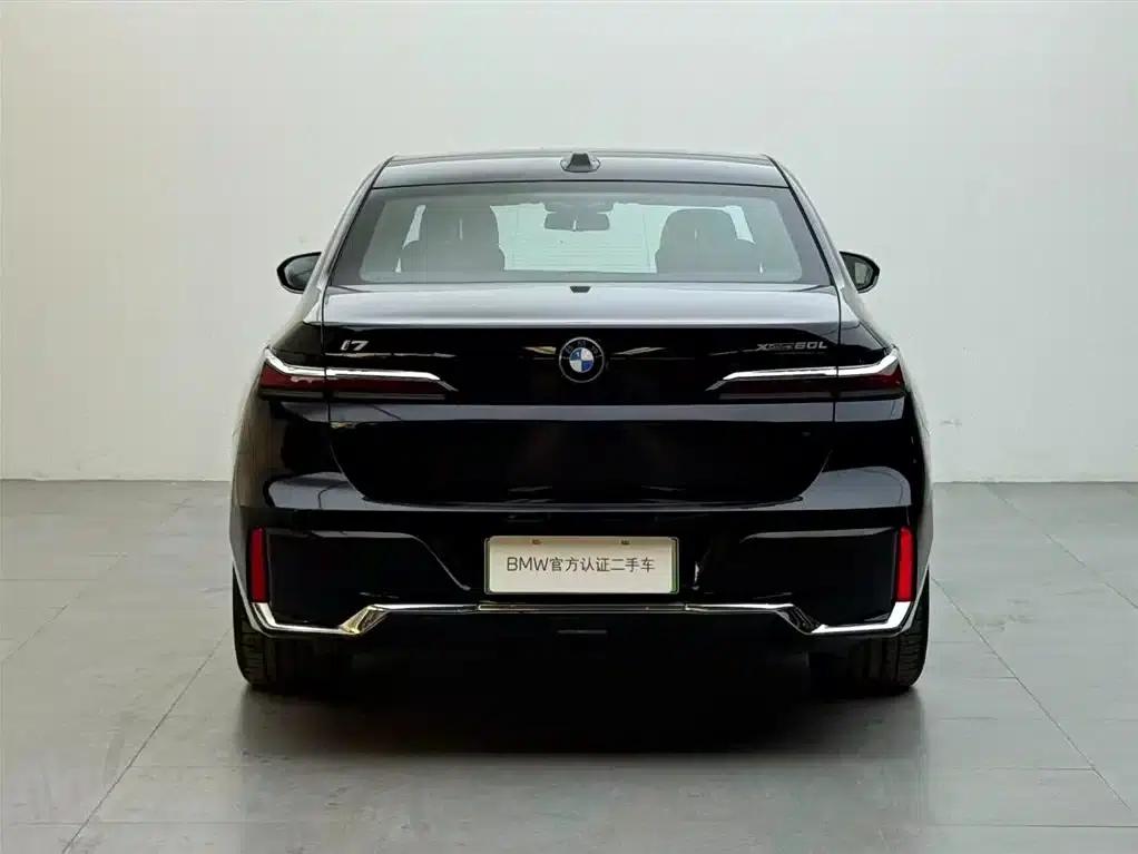 2023 BMW i7 xDrive60L M Sport Package — миниатюра 5