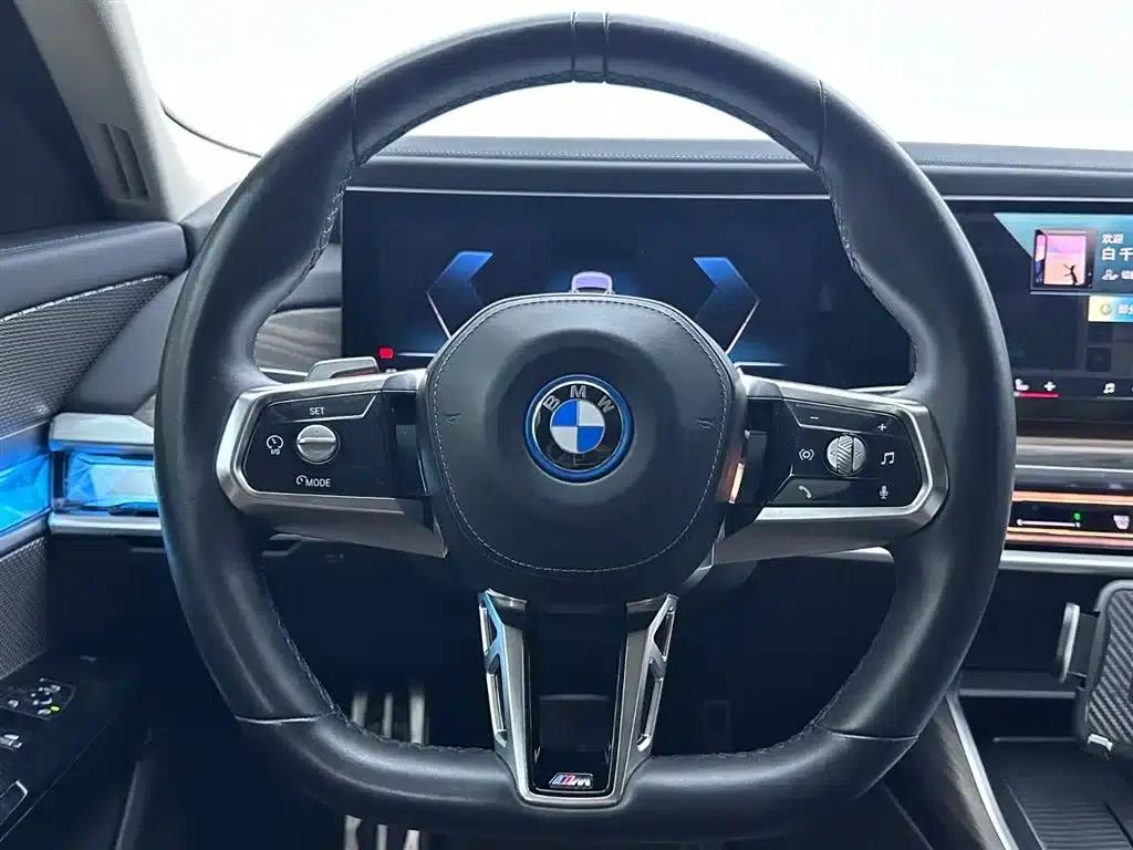BMW i7 2023 eDrive50L Leading M Sport Package — миниатюра 14
