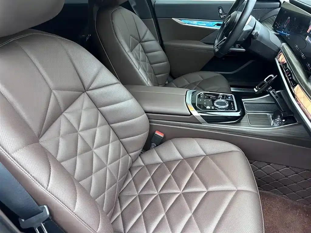 BMW i7 2023 eDrive50L Leading M Sport Package — миниатюра 9
