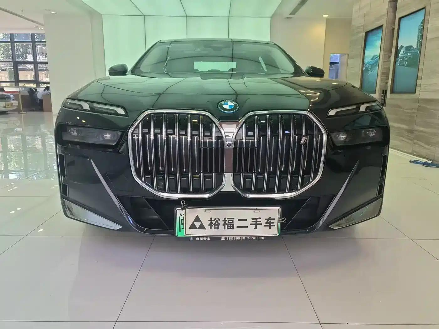BMW i7 2023 eDrive50L Leading M Sport Package — миниатюра 2