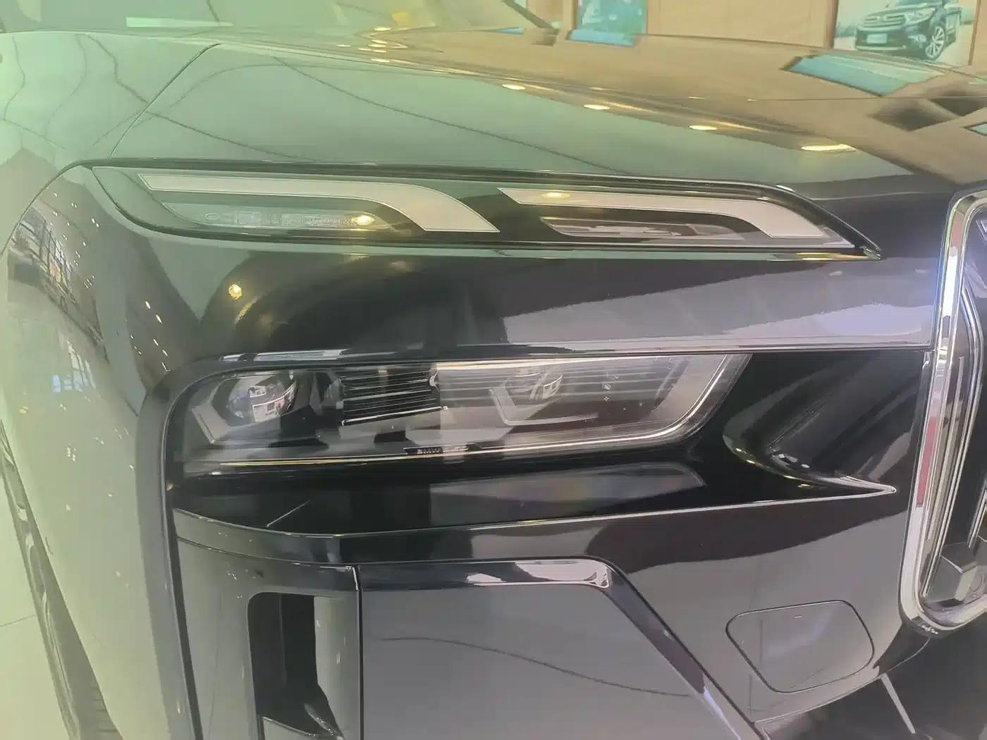 BMW i7 2023 eDrive50L Leading M Sport Package — миниатюра 5