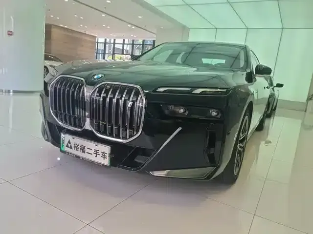 BMW i7 2023 eDrive50L Leading M Sport Package