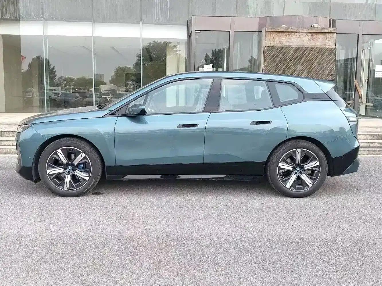 BMW iX 2022 xDrive40 — миниатюра 4