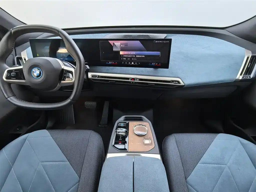 BMW iX 2023 Facelift xDrive50 — миниатюра 7