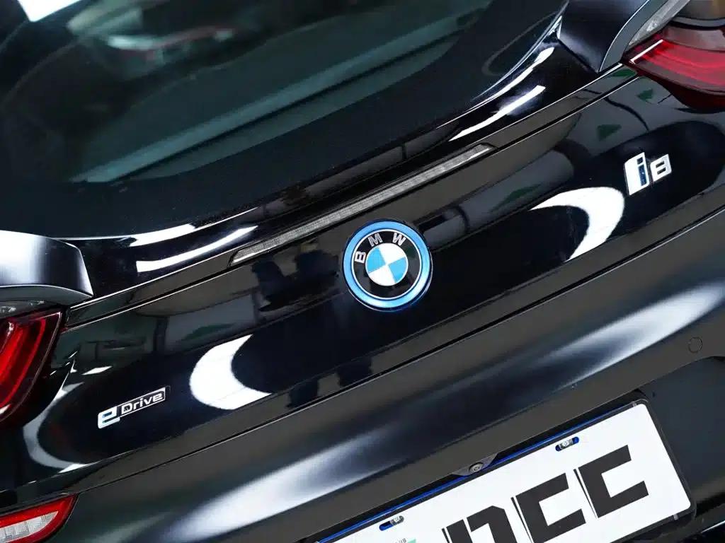 BMW i8 2014 Standard Edition — миниатюра 11