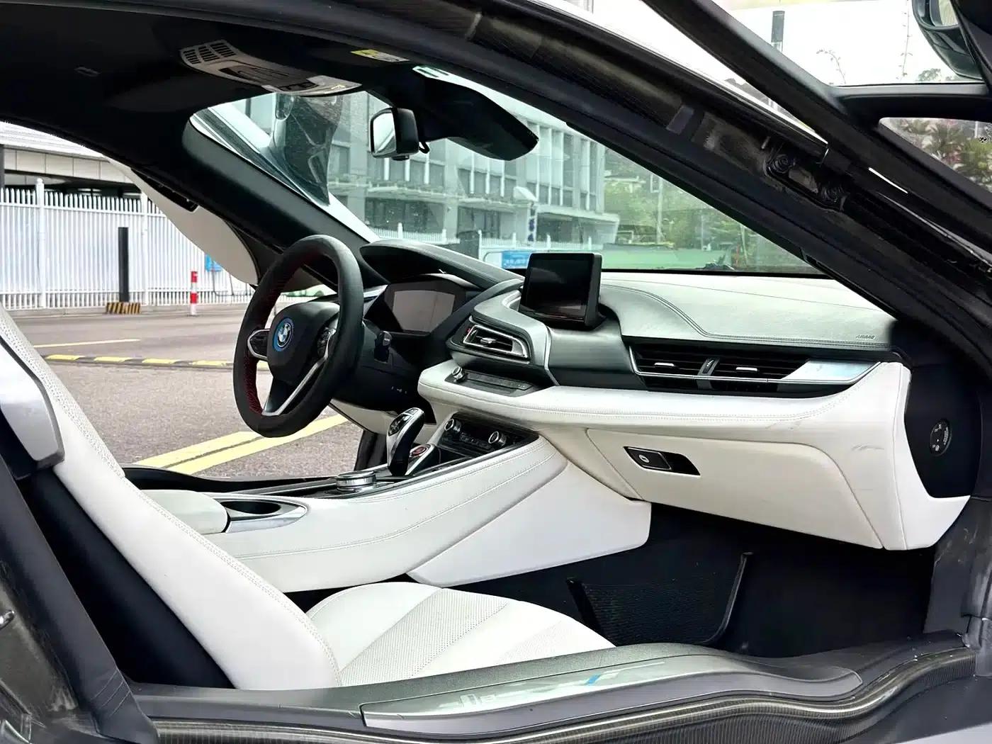 BMW i8 2014 Standard Edition — миниатюра 6