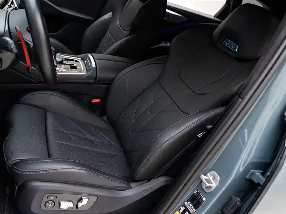BMW XM 2023 50e — миниатюра 12