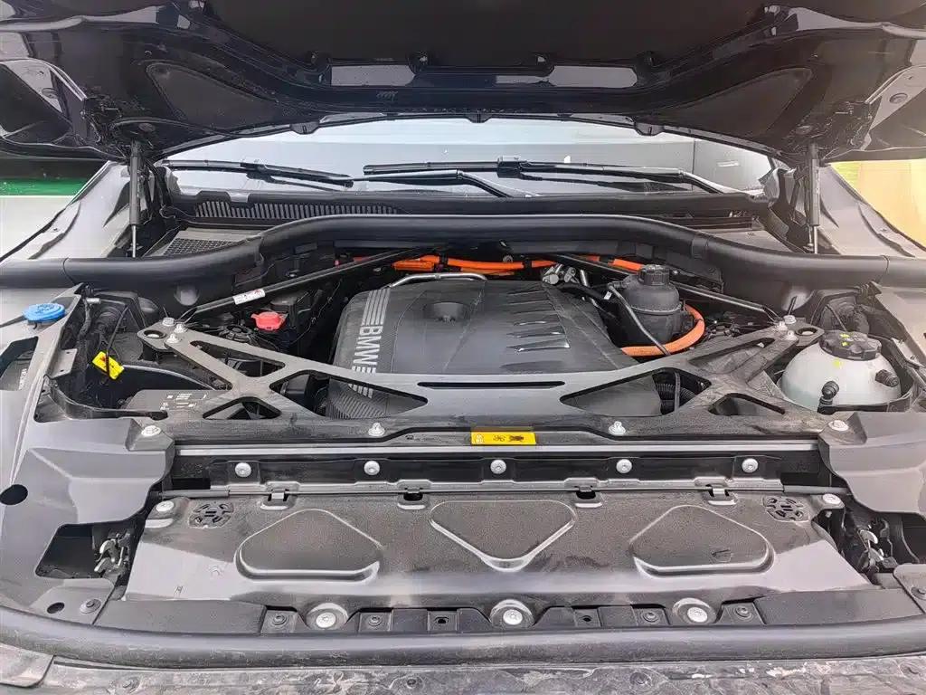 BMW XM 2023 50e — миниатюра 17