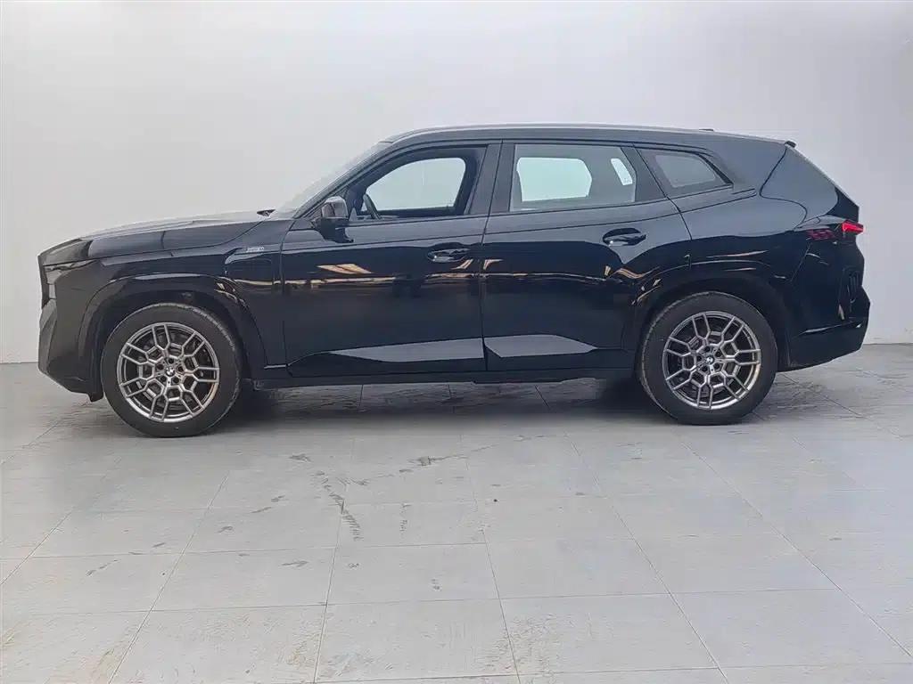 BMW XM 2023 50e — миниатюра 3