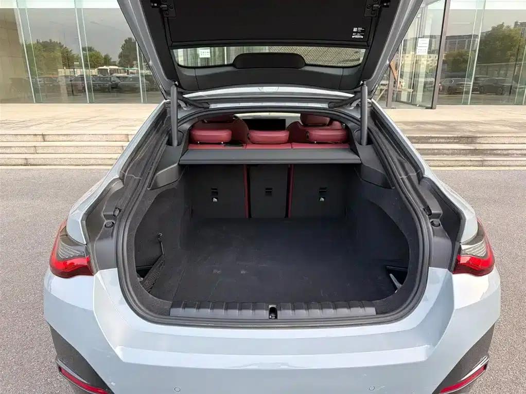BMW i4 2023 eDrive40 — миниатюра 8