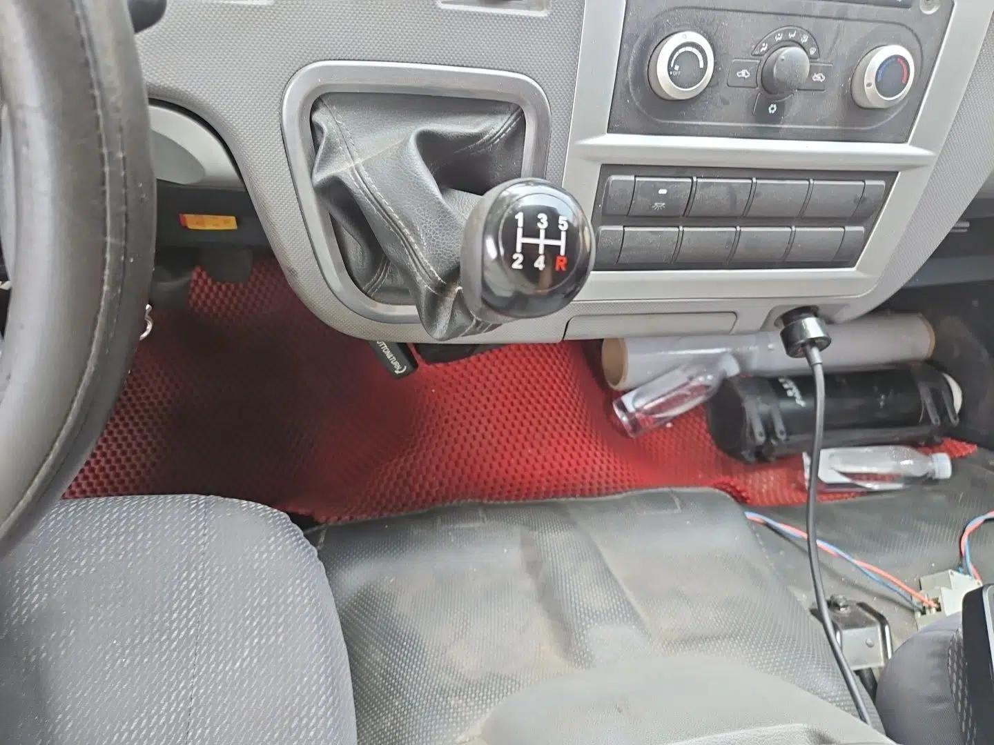 Foton Scenic G9 Foton Fengguang G7, 2.4-liter gasoline, manual transmission, medium-sized passenger van, 10 seats. — миниатюра 14