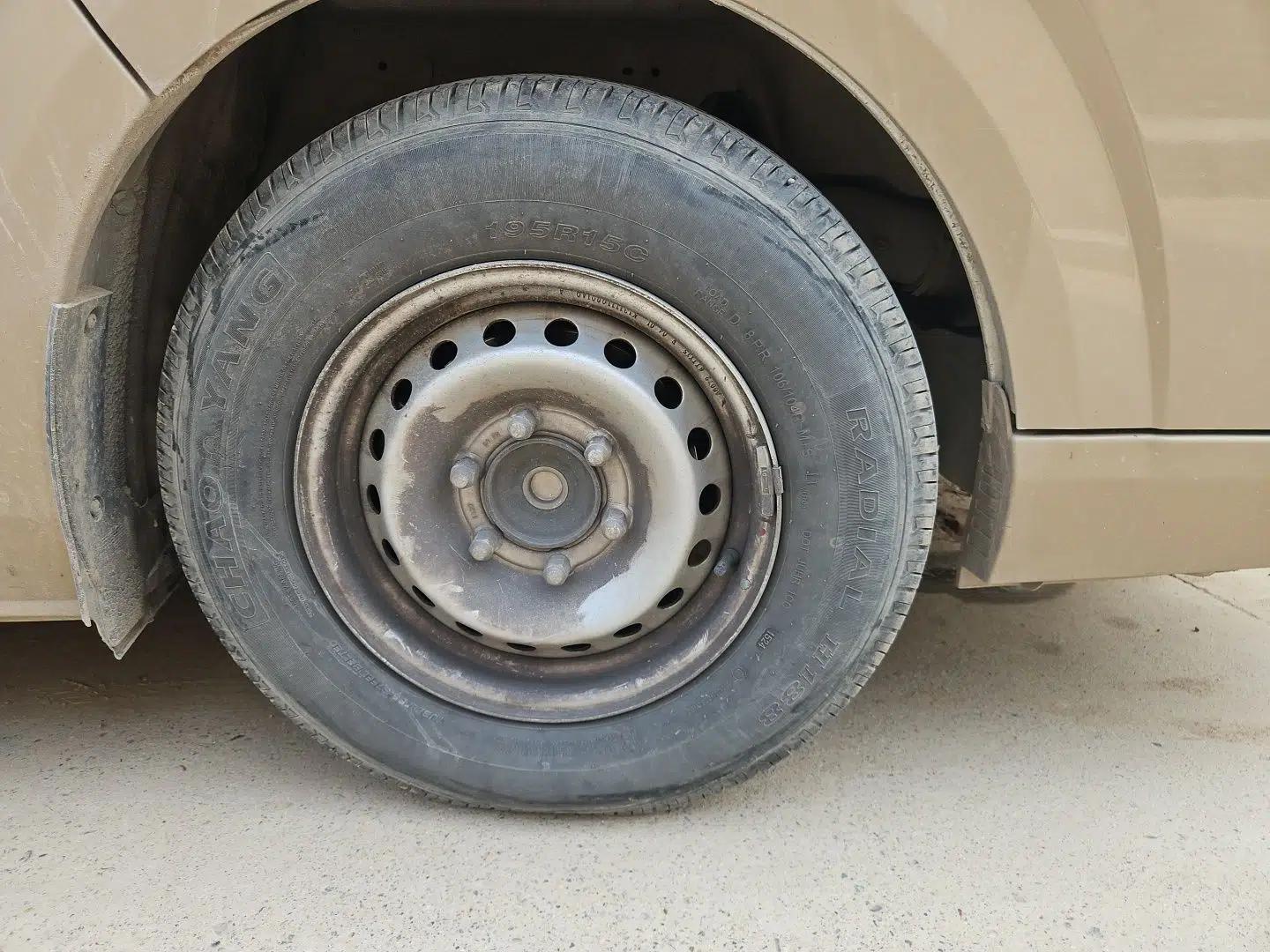 Foton Scenic G9 Foton Fengguang G7, 2.4-liter gasoline, manual transmission, medium-sized passenger van, 10 seats. — миниатюра 8