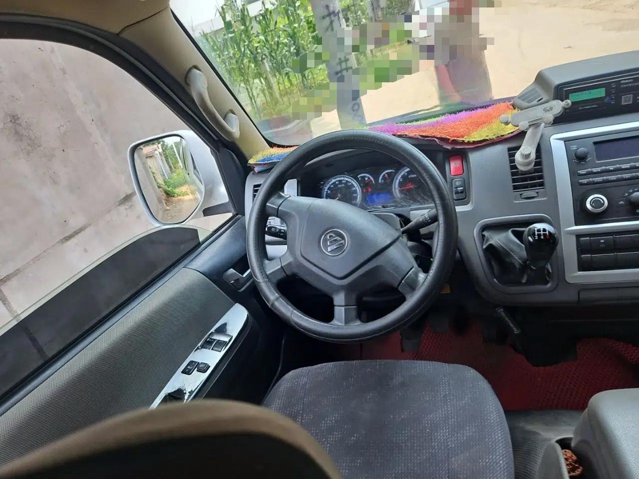 Foton Scenic G9 Foton Fengguang G7, 2.4-liter gasoline, manual transmission, medium-sized passenger van, 10 seats. — миниатюра 10