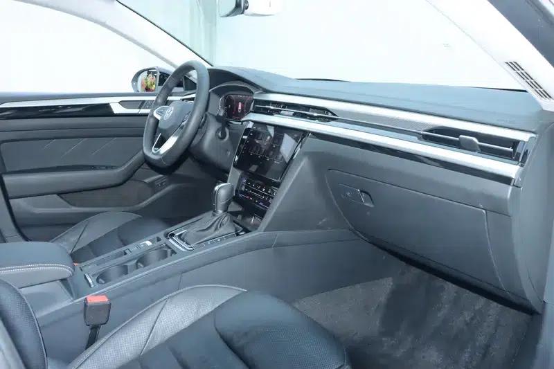 Volkswagen CC 2023 Shooting Brake 380TSI Hunter Edition — миниатюра 13