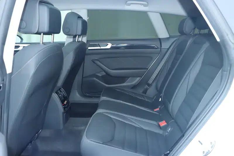 Volkswagen CC 2023 Shooting Brake 380TSI Hunter Edition — миниатюра 16