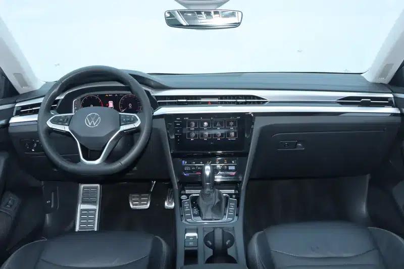 Volkswagen CC 2023 Shooting Brake 380TSI Hunter Edition — миниатюра 8