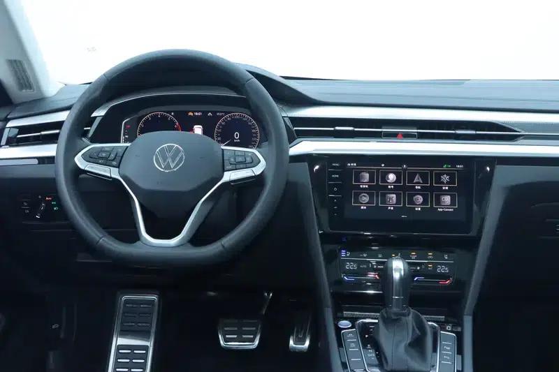 Volkswagen CC 2023 Shooting Brake 380TSI Hunter Edition — миниатюра 10