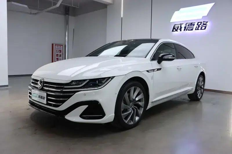Volkswagen CC 2021 380TSI Striking Edition — миниатюра 1