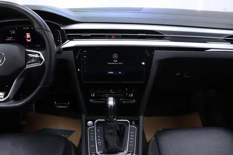 Volkswagen CC 2021 380TSI Striking Edition — миниатюра 14