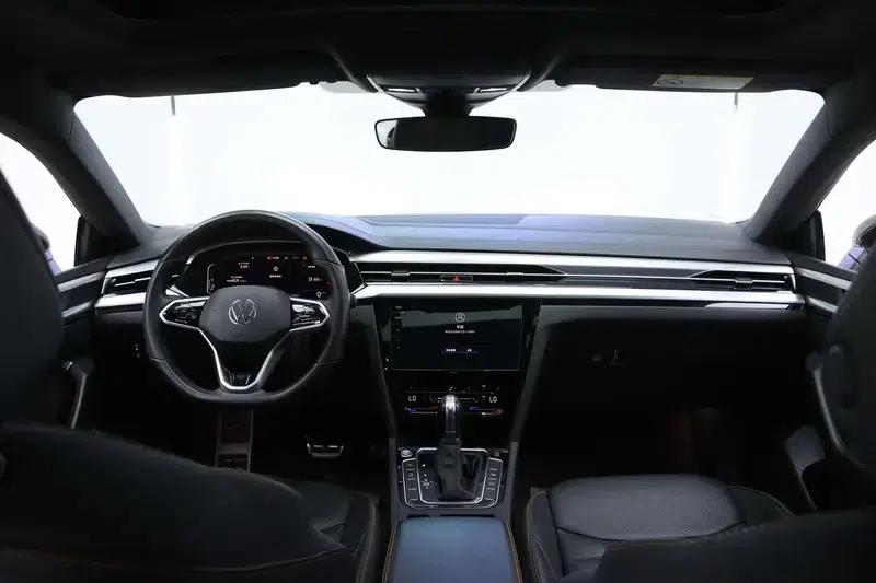 Volkswagen CC 2021 380TSI Striking Edition — миниатюра 18