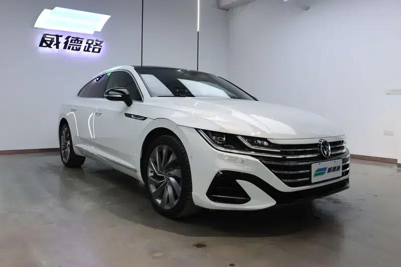 Volkswagen CC 2021 380TSI Striking Edition — миниатюра 3
