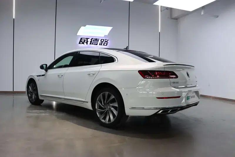 Volkswagen CC 2021 380TSI Striking Edition — миниатюра 4