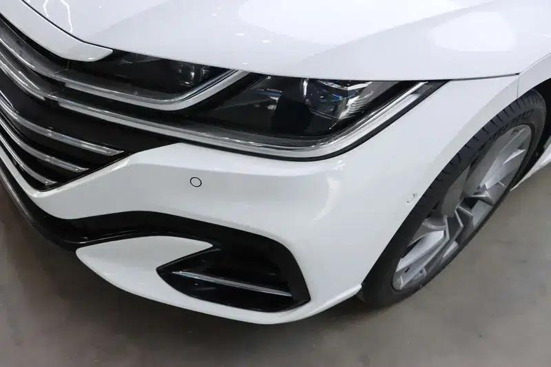 Volkswagen CC 2021 380TSI Striking Edition — миниатюра 9