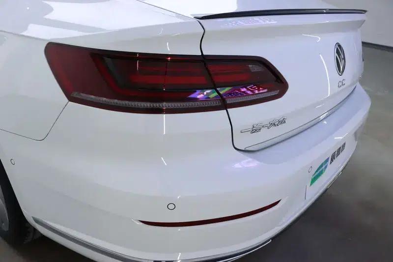 Volkswagen CC 2021 380TSI Striking Edition — миниатюра 10