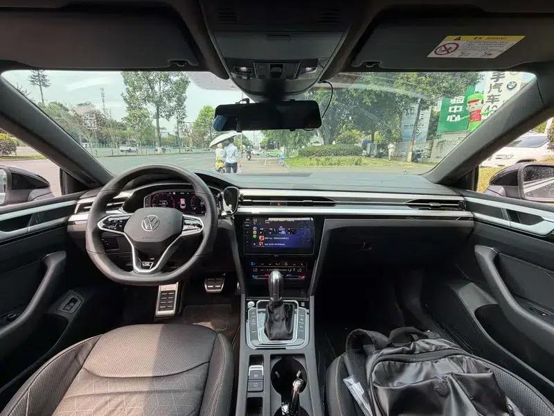 Volkswagen CC 2024 380TSI - Eye-Catching Edition — миниатюра 6