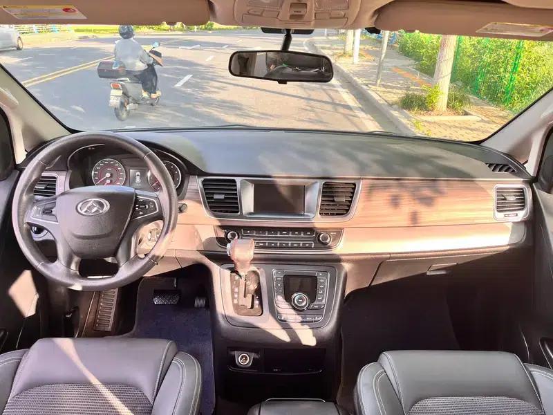 Maxus G10 2018 PLUS 2.0T Automatic Smart Edition — миниатюра 8