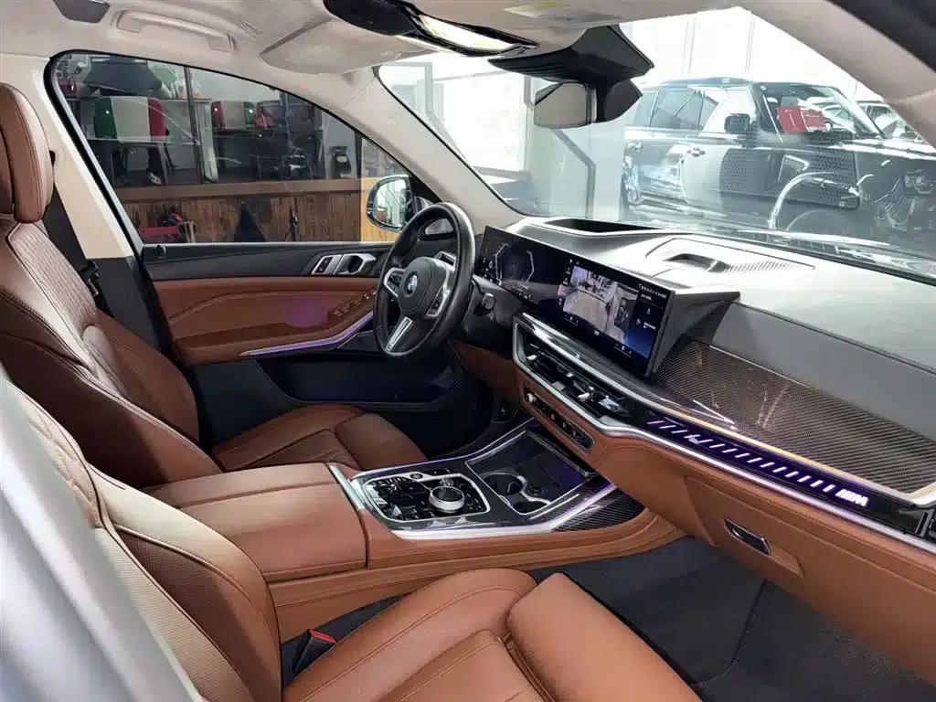 2023 BMW X7 M60i xDrive M60i — миниатюра 11