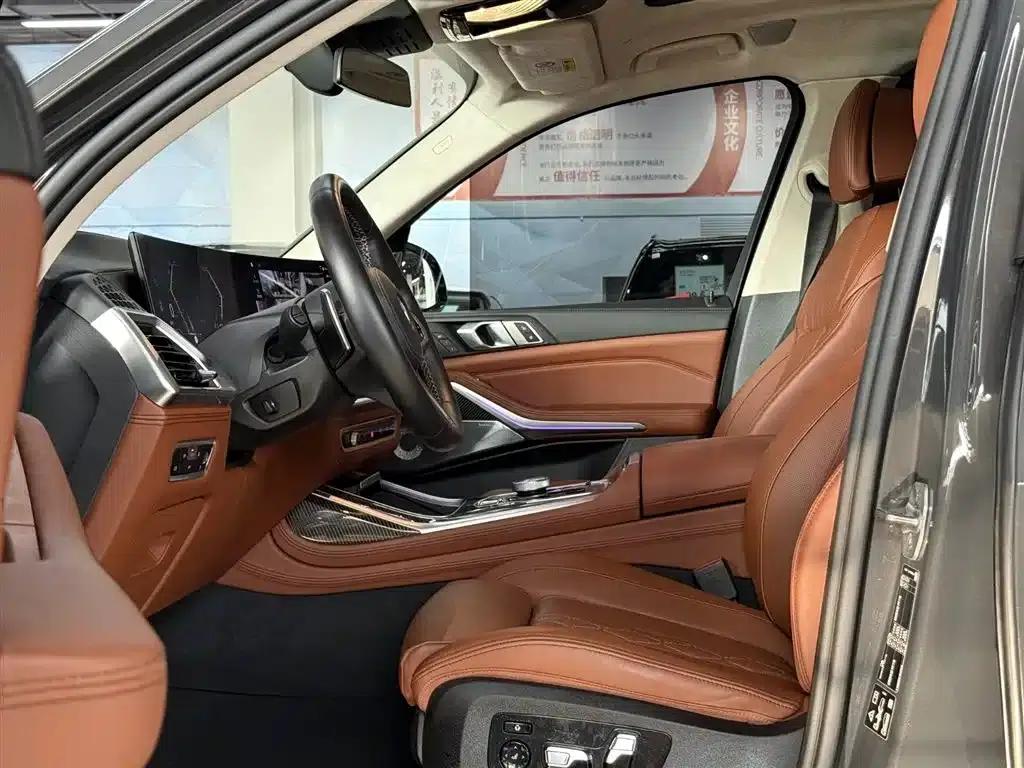 2023 BMW X7 M60i xDrive M60i — миниатюра 25